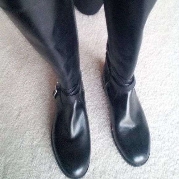 Michael Kors Women's Preston Leather Boots NEW - Picture 1 of 7